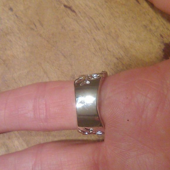 Butterfly CZ pink & blue ring - Picture 5 of 5